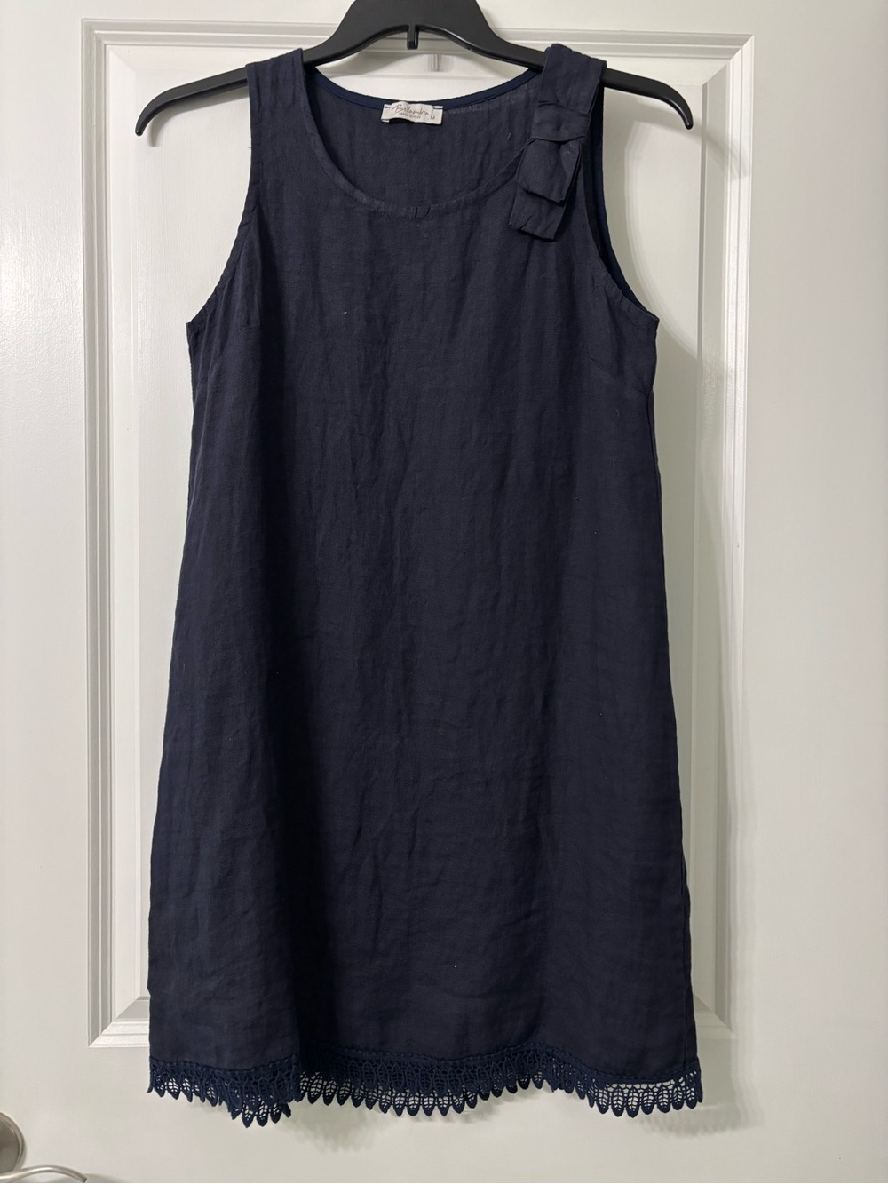 Bellambra Linen Shift dress with bow detail size Medium